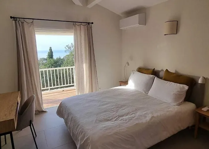 Maison De Standing Avec Piscine Vue Corse Du Sud Pozzaccio, Portigliolo 2 A 6 Personnes 3 Coti-Chiavari (Corsica)